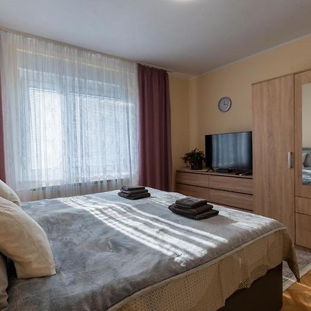 Cosy House - Home Base Марибор Екстериор снимка